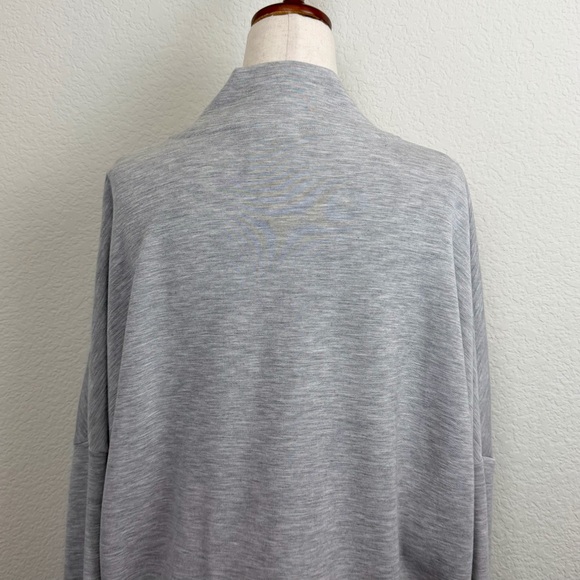 Varley Bay Sweat Pullover in Grey Marl
Size Large - Picture 11 of 15